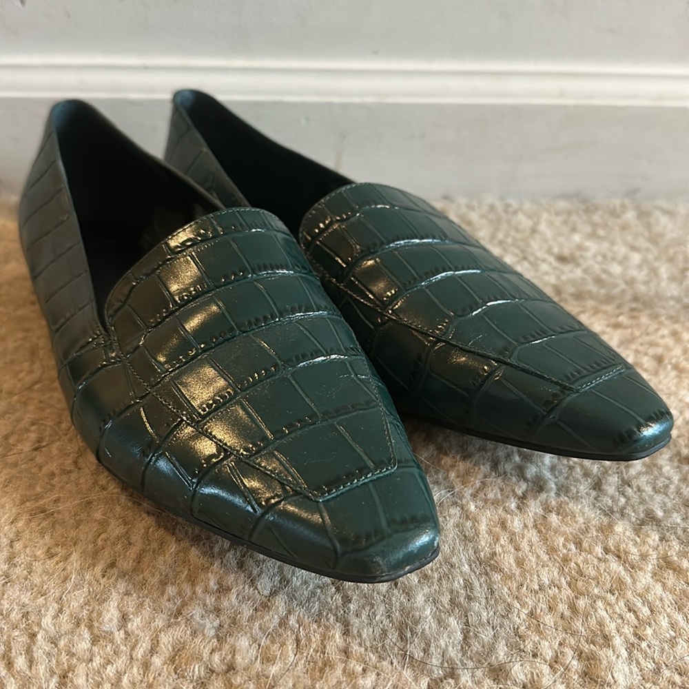 Marc Fisher LTD Leather Loafers in Alligator Print